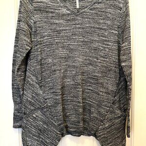 Lori Goldstein LOGO Sweater Tunic Cotton Cashmere Gray Asymmetric Size Medium
